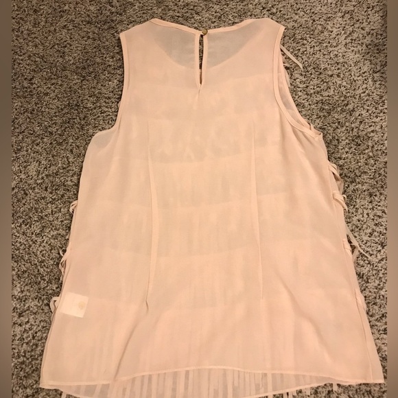 Fringe Top - Picture 3 of 3